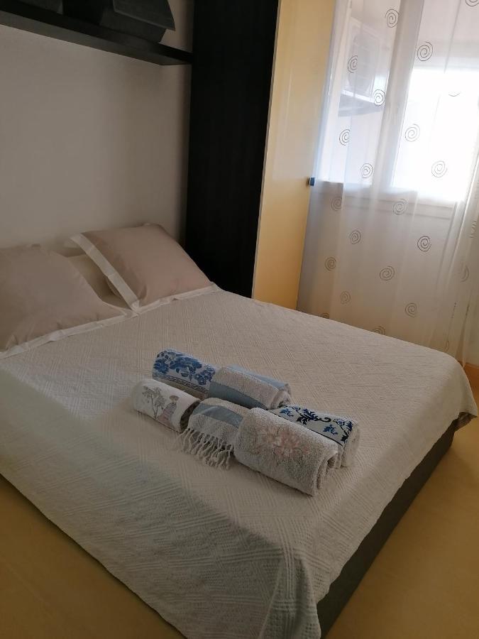 Appartement Au Lagon Bleu A Frejus, Garage, Tennis & Piscine 1200 M2 Luaran gambar