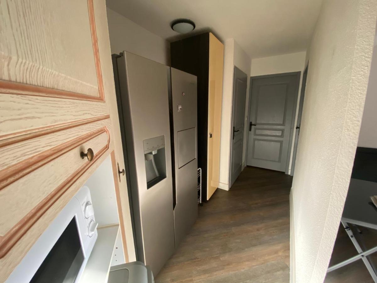 Appartement Au Lagon Bleu A Frejus, Garage, Tennis & Piscine 1200 M2 Luaran gambar